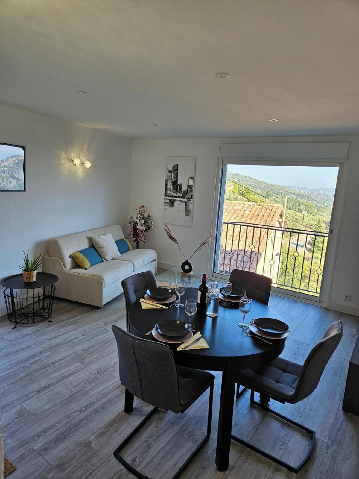 Vue Mer, Au Calme, Avec Jardin ! Spéracèdes エクステリア 写真